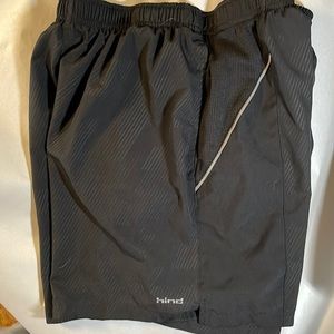Hind short black with gray body boxer size M